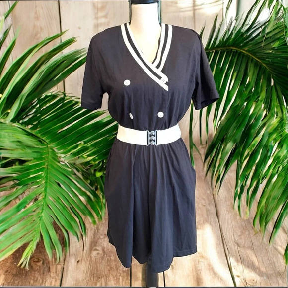 VINTAGE 80s S. Robert’s Navy Blue And White Nautical Romper - Medium - Picture 1 of 15